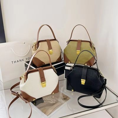 若い女性の必需品 キャンディ パターン PU レザーロックバッグ ファッションデザイン