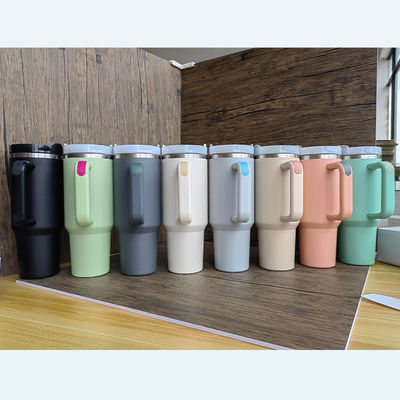 カスタムロゴ 水瓶 40ozステンレス鋼 キャンプ用  voyage mug