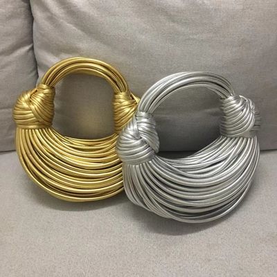 女性用 モダン デュフェルバッグ シングルハンドルとマイクロファイバー合成革